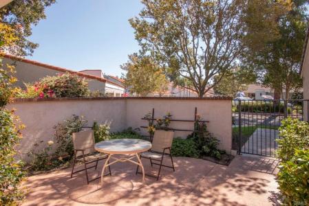 3399-B Punta Alta, Laguna Woods, California 92637, HOA KỲ