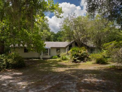 20015 NE 45th Place, Hawthorne, Florida 32640, USA