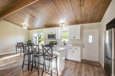 56435 Eastlea Drive, South Bend, Indiana 46619, USA
