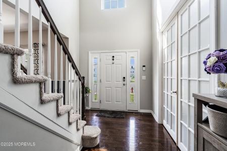 4 Saddle Ridge Court, Bayville, New Jersey 08721
