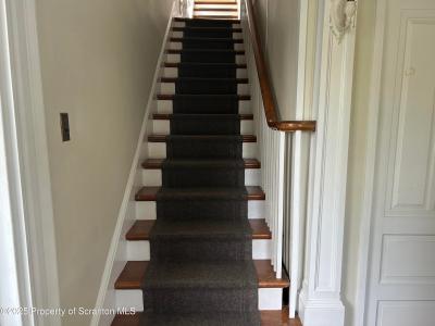 344 Church Street #2, Montrose, Pennsylvanie 18801, États-Unis