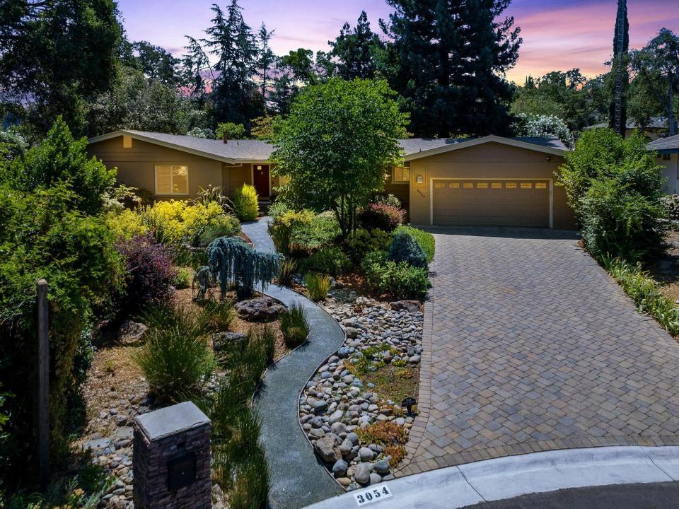3054 Stanford Lane, El Dorado Hills, Califórnia 95762, Estados Unidos