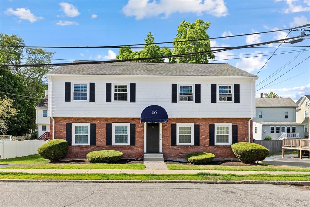 16 Richardson Street , C, Wakefield, Massachusetts 01880, Estados Unidos