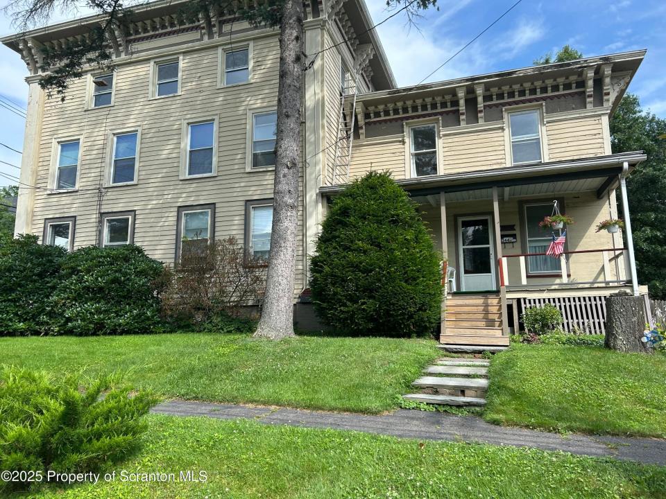 344 Church Street #1, Montrose, Pennsylvania 18801