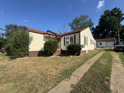 716 Ethel Street, Poplar Bluff, Missouri 63901, États-Unis