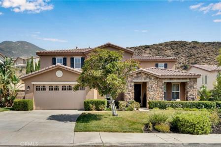 14668 Stageline Lane, Fontana, California 92336, USA