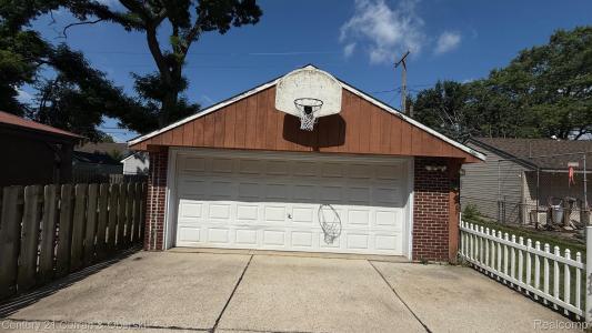 3138 Mckinley Street, Dearborn, Michigan 48124