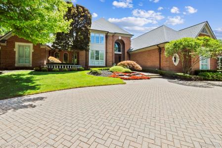 18878 Oak Leaf Lane, Northville, Мичиган 48168, Соединенные Штаты