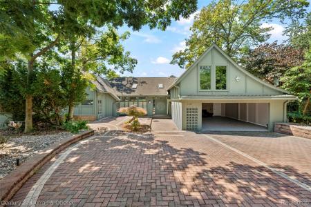 1439 Shankin Drive, Walled Lake, ミシガン 48390, アメリカ合衆国