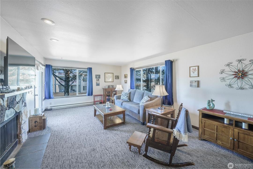 210 NW 26th St Unit #224B, Long Beach, Washington 98631, Stati Uniti