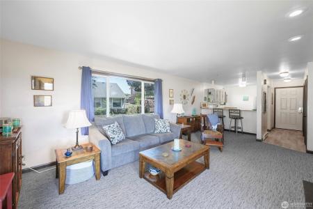 210 NW 26th St Unit #224B, Long Beach, Washington 98631, Stati Uniti