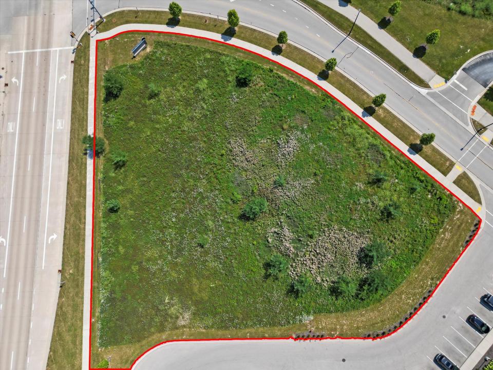 Lt1 S Ballpark Dr, Franklin, Wisconsin 53132, Estados Unidos