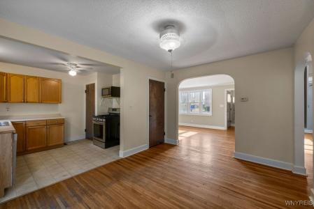 88 Mapleview Road, Cheektowaga, Nowy Jork 14225, USA