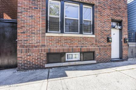35 Webster Street, Newark, 紐澤西州 07104, 美國