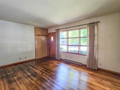 404 Hilltop Road, Ames, Iowa 50014, USA