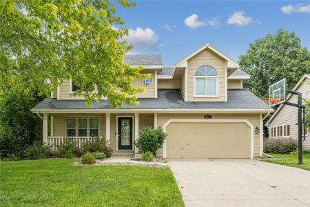 2095 NW 144th Street, Clive, Iowa 50325, USA