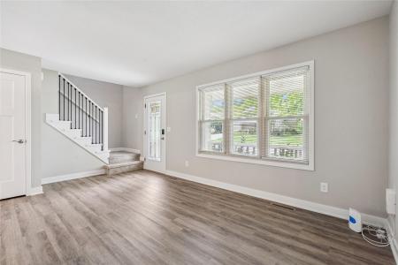 2095 NW 144th Street, Clive, Iowa 50325