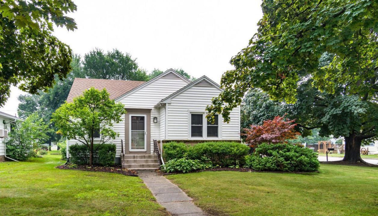 302 N Walnut Street, La Crescent, Minnesota 55947, Amerika Birleşik Devletleri