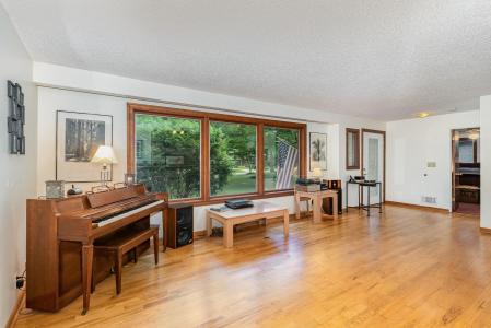 5343 Chickasaw, Flushing, Michigan 48433, USA