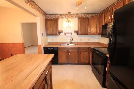 2421 S Victory Drive, Beloit, Wisconsin 53511, USA