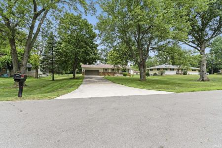 335 Marcelle Drive, Fort Wayne, Indiana 46845