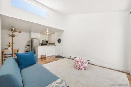 3549 Castle Glen Dr , 207, San Diego, California 92123, USA