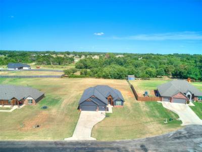 921 Red Rock Road, Blanchard, Oklahoma 73010, Estados Unidos