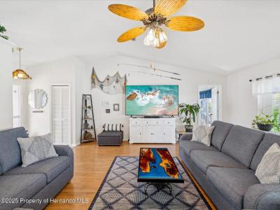 13220 Linden Drive, Spring Hill, Florida 34609, USA