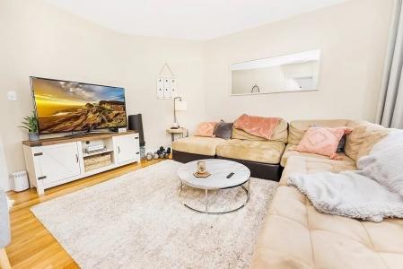 180 L Street , #3, Boston, מסצ'וסטס 02127, ארצות הברית של אמריקה