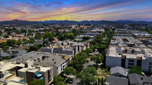 528 N Jackson Street , 309, Glendale, Califórnia 91206, Estados Unidos