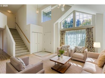19457 Sunset Springs DR, Oregoncity, Oregon 97045