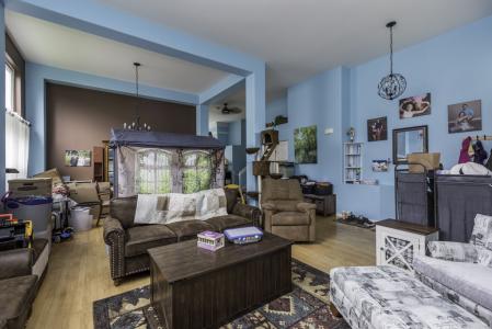 263 Pembrook Lane, Mundelein, Illinois 60060