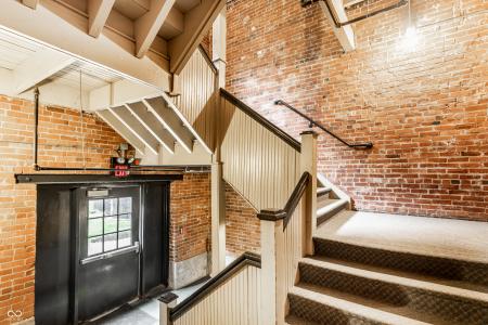 55 S Harding Street , 308, Indianapolis, Indiana 46222, États-Unis