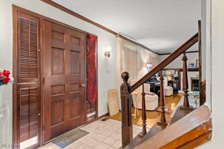 523 Catlin, Richmond Heights, Ohio 44143, USA