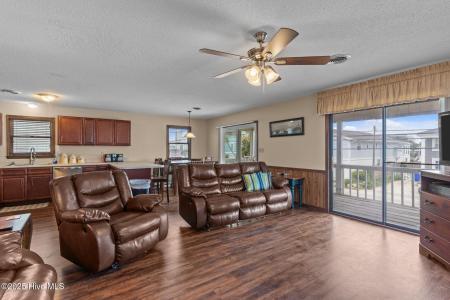 402 Canal Drive, Carolina Beach, NC 28428, USA