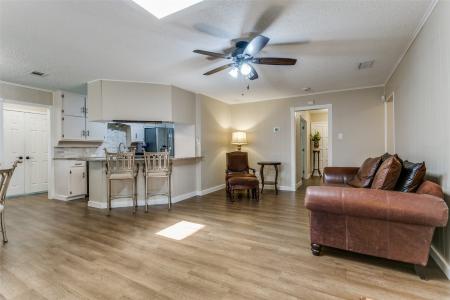 2133 Mountainview Drive, Hurst, טקסס 76054, ארצות הברית של אמריקה 