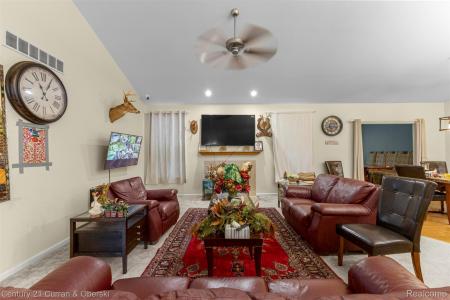25873 Cove Creek Drive, Taylor, Michigan 48180, États-Unis