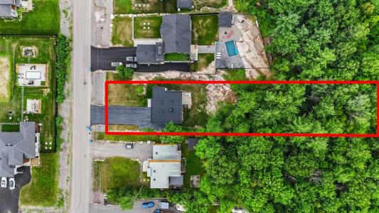 1203  Rue de la Grive, Saint-Jérôme, Quebec J5L 0G6, Canada