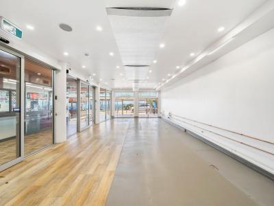 2/77 Redcliffe Parade, Redcliffe, QLD 4020, Australia