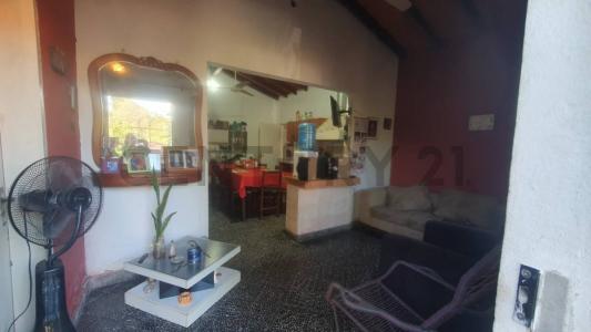 san luis 121, Villa Elisa, Центральное 2370, Парагвай