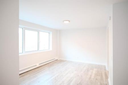 3450 Rue Drummond, Montréal (Ville-Marie), Quebec H3G 1Y2, Kanada