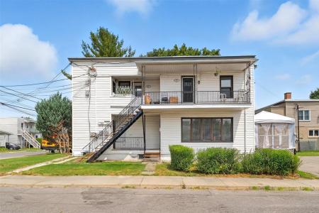 2665-2685  Rue Crevier, Saint-Hyacinthe, 퀘벡주 J2T 1T2, 캐나다