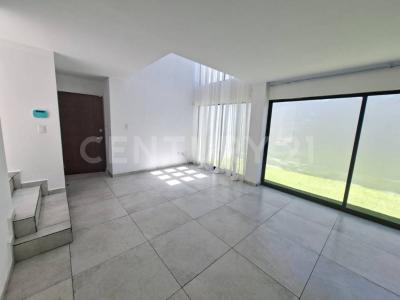 Calle Antigua ,, San Luis Potosi, San Luis Potosi 78413, Messico