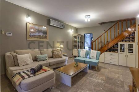 M. Chimento 46, Lomas De Zamora, GBA Sur 1832, Argentina