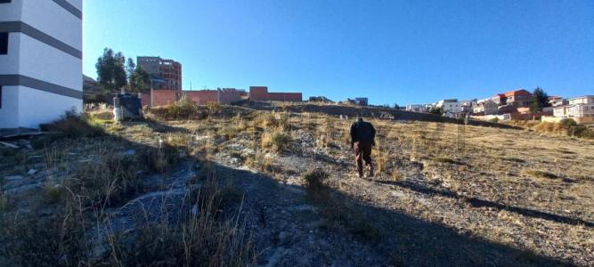 region taipichullo ex fundo achumani, lote no. 13 MZNA A https://maps.app.goo.gl/Ne2We3PwRaihYGs7A, La Paz, La Paz 00001, Bolivia