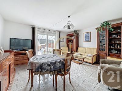 Jouy Le Moutier, イル=ド=フランス 95280, アキタン