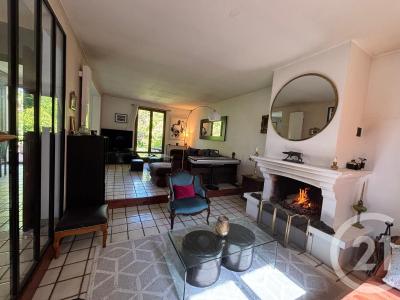 Sevran, Île-de-France 93270, Francia