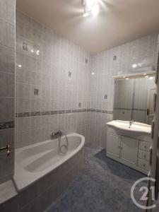 Metz, Lorraine 57070, France