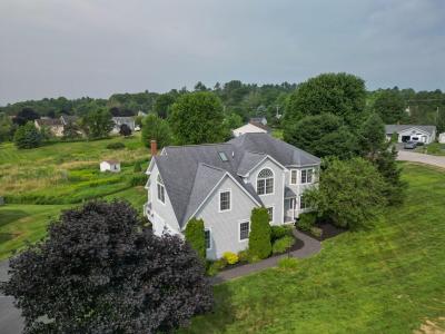 72 Amberley Way, Auburn, Maine 04210, USA