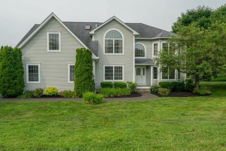 72 Amberley Way, Auburn, Maine 04210, Estados Unidos